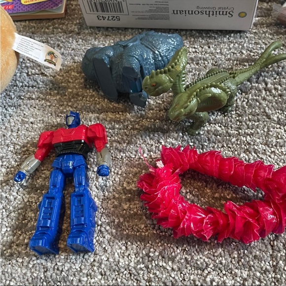 Random Kid Lot - Picture 5 of 6